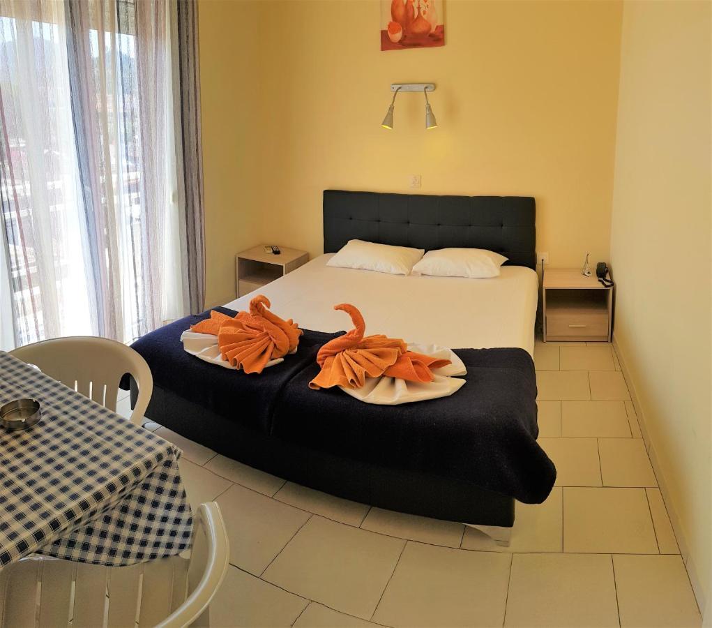 Hotel Tassos-Despina Pefkochori Exterior photo